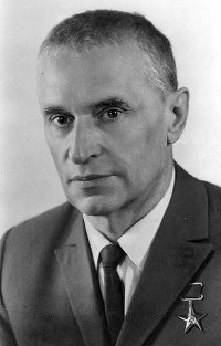 Николай  Амосов